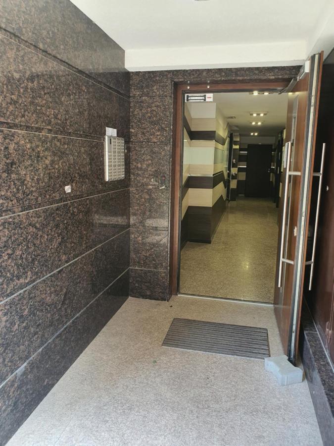 Vip Apartment & Parking Sofia Ngoại thất bức ảnh
